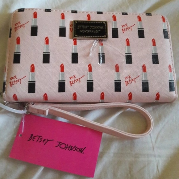 Betsey Johnson Handbags - Betsy Johnson bag